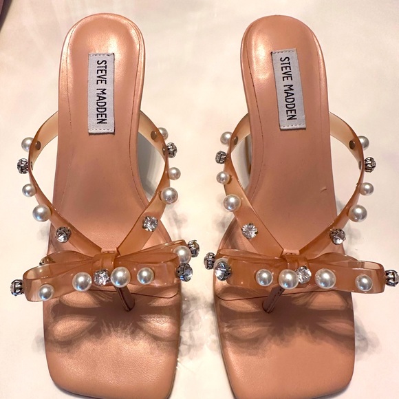 Never Worn Steve Madden Acrylic Sandals! - Picture 3 of 5